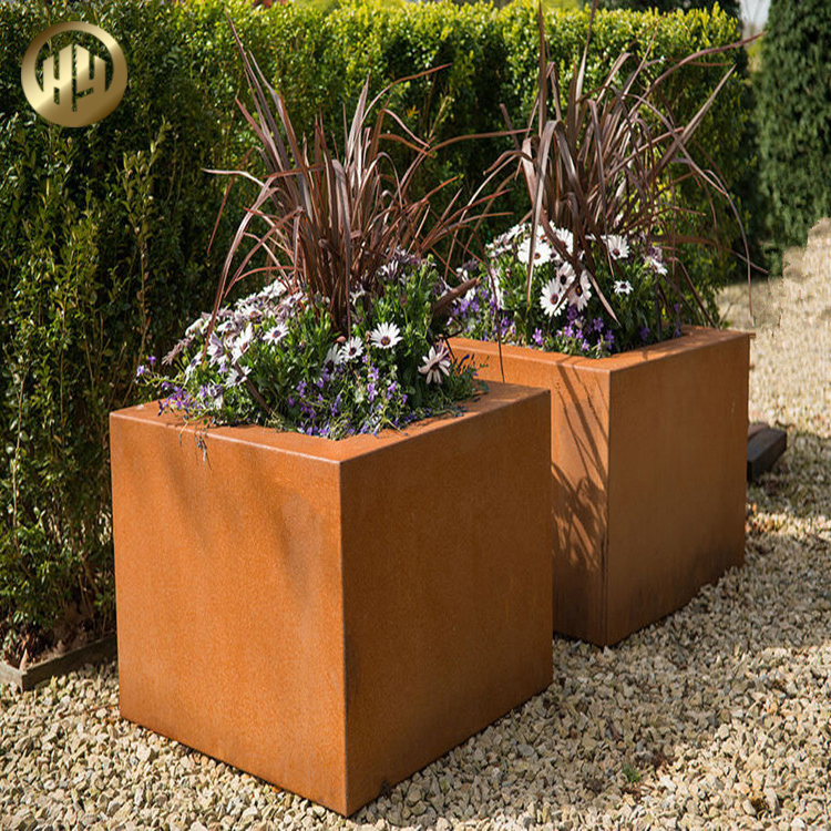 square metal pot